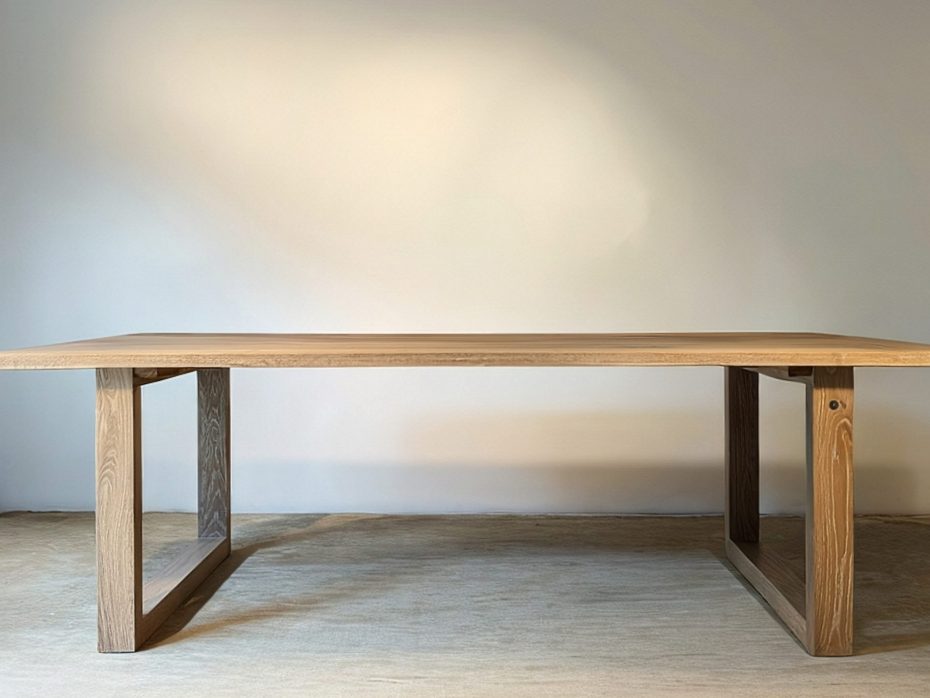 Handcrafted Block Tanle