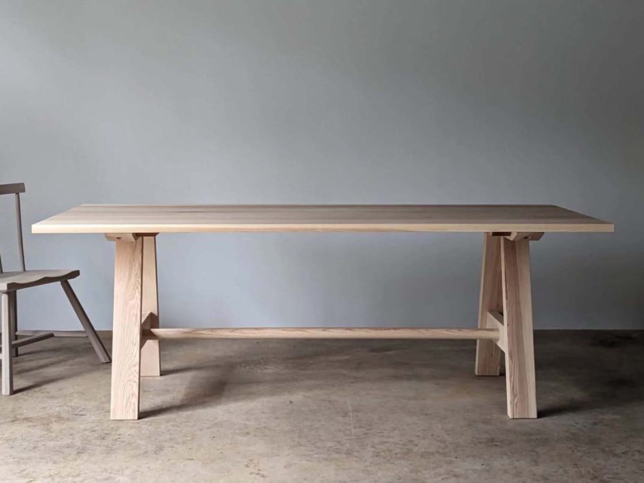 Handmade Bespoke Oak Dining Tables