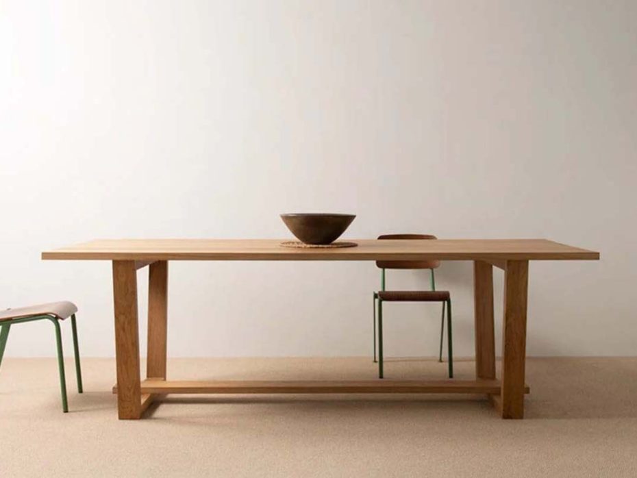 Handmade Bespoke Dining Tables